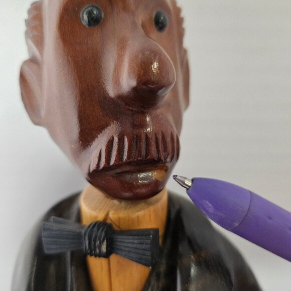 Rare Romer Mid-Century Hand Carved Wood Statue of Unnamed Man - Picture 3 of 9